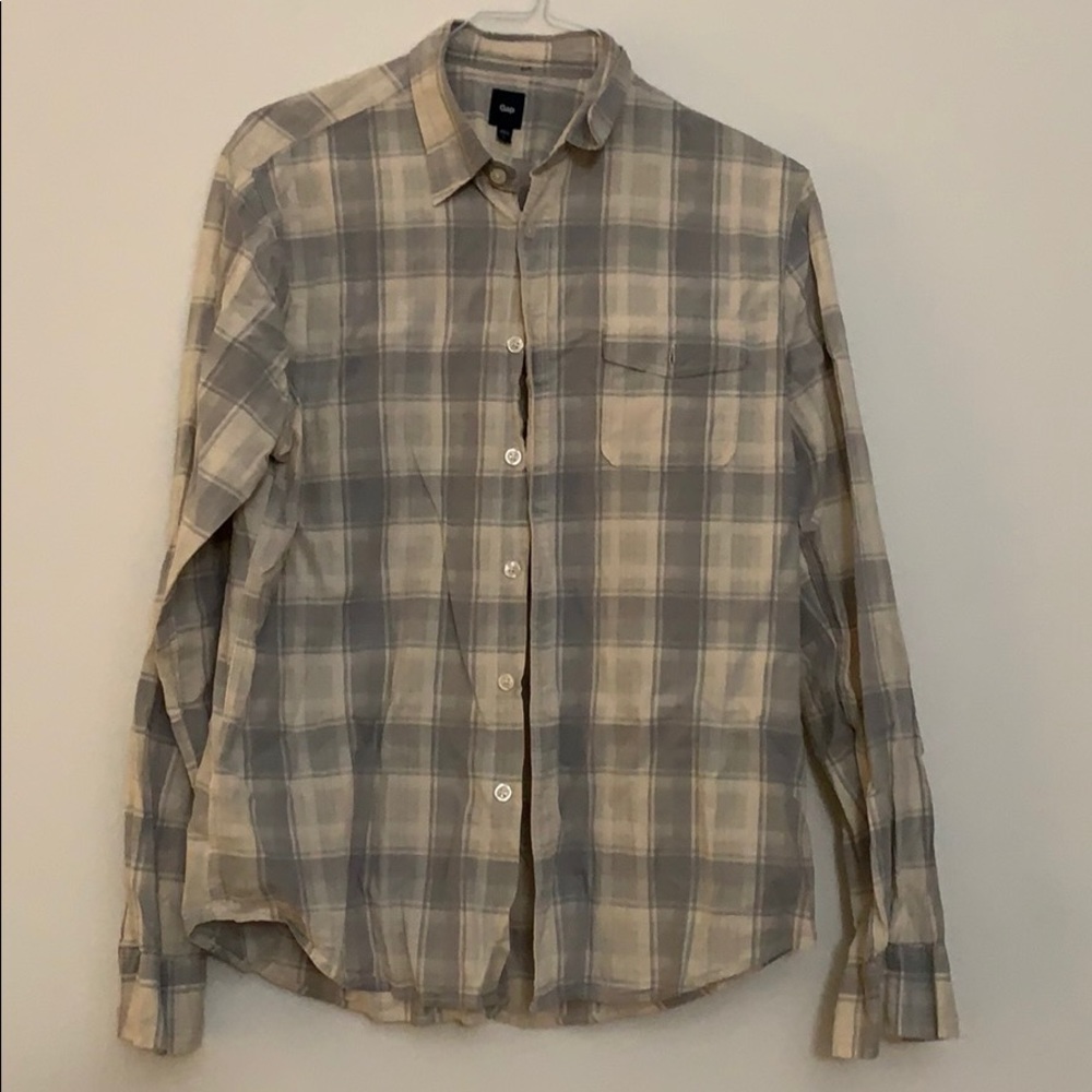 Gap button down